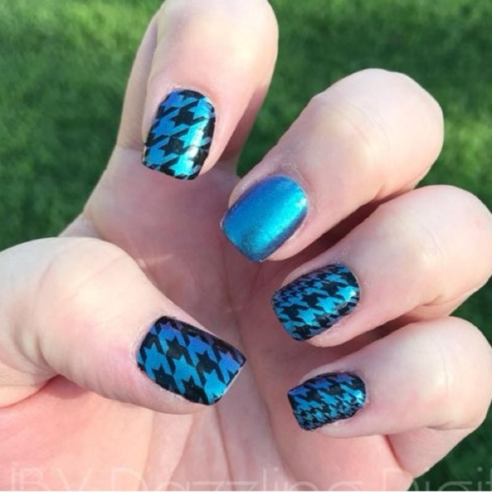 Color Street Nails- Suit Yourself- Teal & Black New!